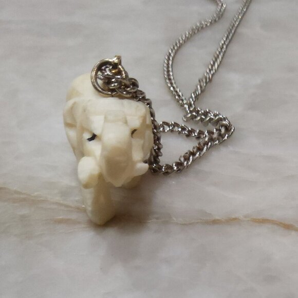 Vintage Carved Elephant Pendant Necklace, Tiny Resin Elephant - Picture 3 of 8